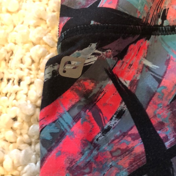 80s Print Fabeltics Leggings - Picture 2 of 2